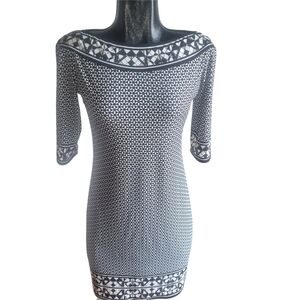 Max Studio Black and White Geometric Patterned Shift Dress M